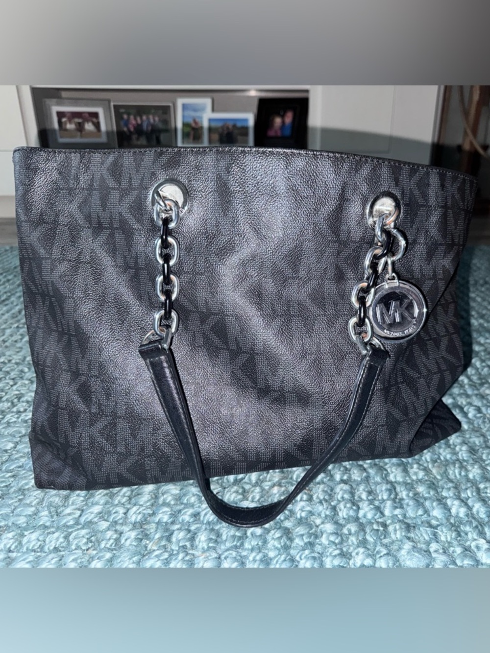 Michael Kors Jet Set Signature Tote Bag in black, featuring silver-tone hardware